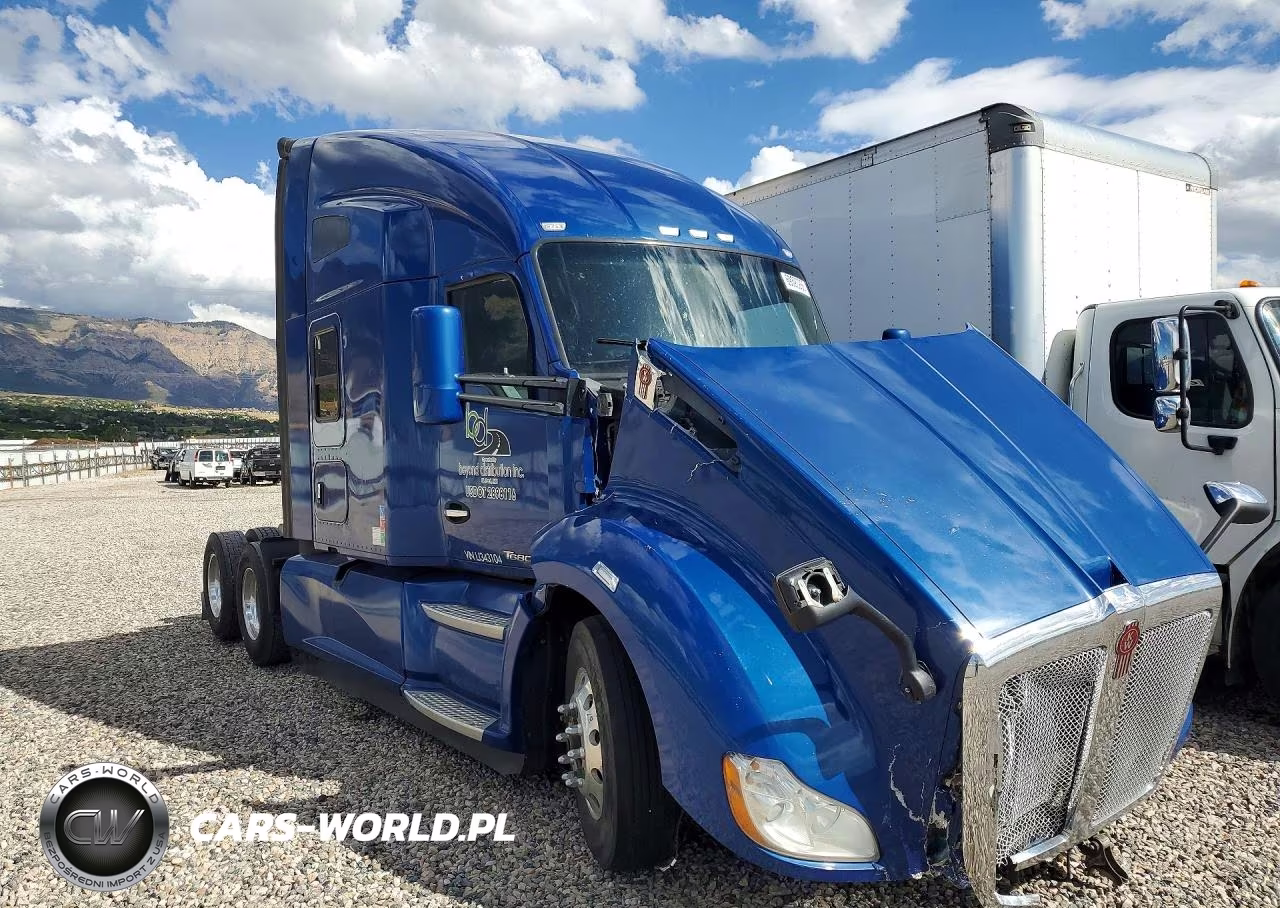2020 Kenworth Construction T680 VIN:1XKYDP9X6LJ434104 - 4