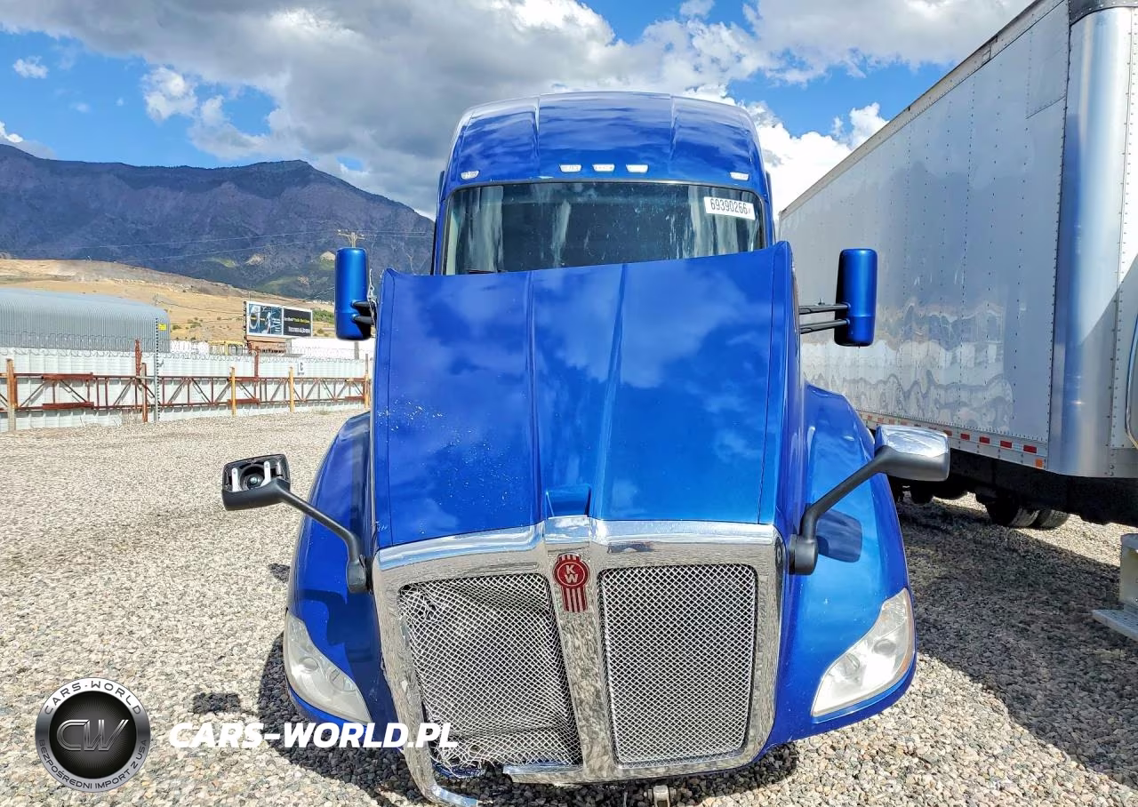 2020 Kenworth Construction T680 VIN:1XKYDP9X6LJ434104 - 5