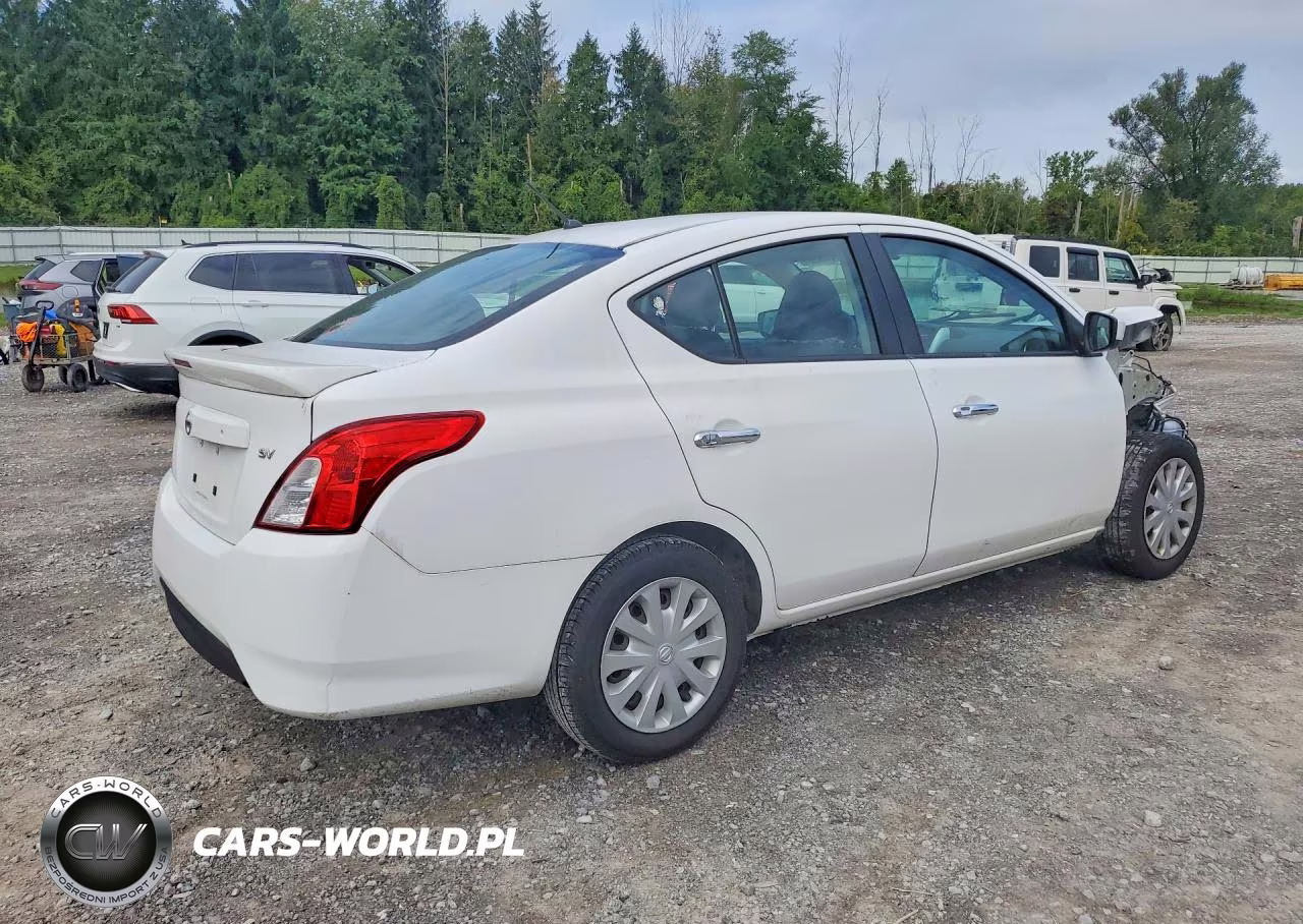 2018 Nissan Versa Sv VIN:3N1CN7AP3JL826755 - 3