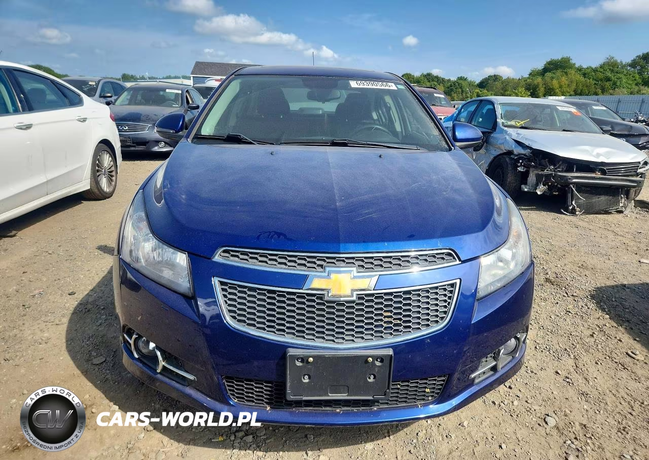 2013 Chevrolet Cruze Lt VIN:1G1PC5SB4D7305637 - 5