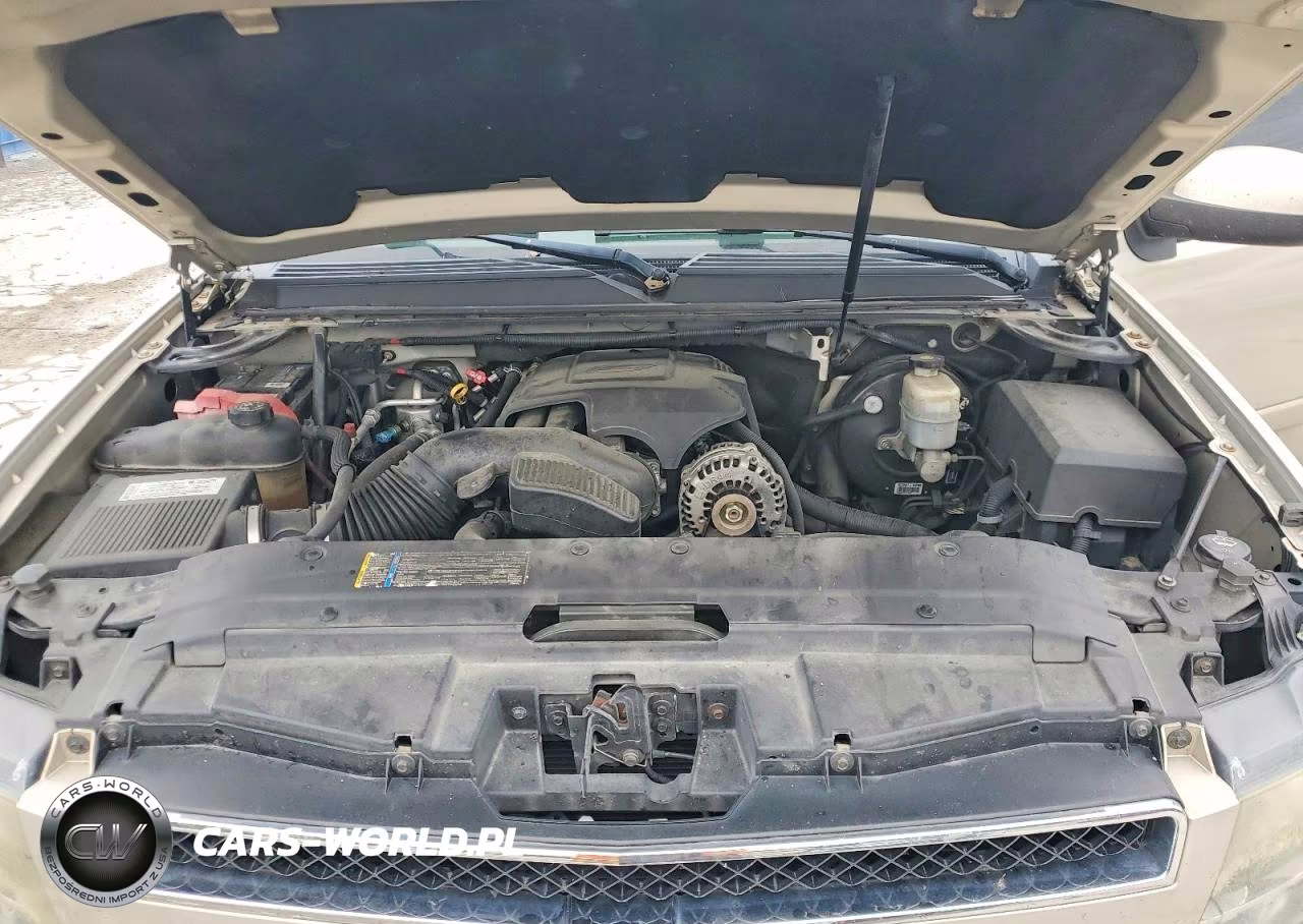 2008 Chevrolet Tahoe K1500 VIN:1GNFK13048R130299 - 12