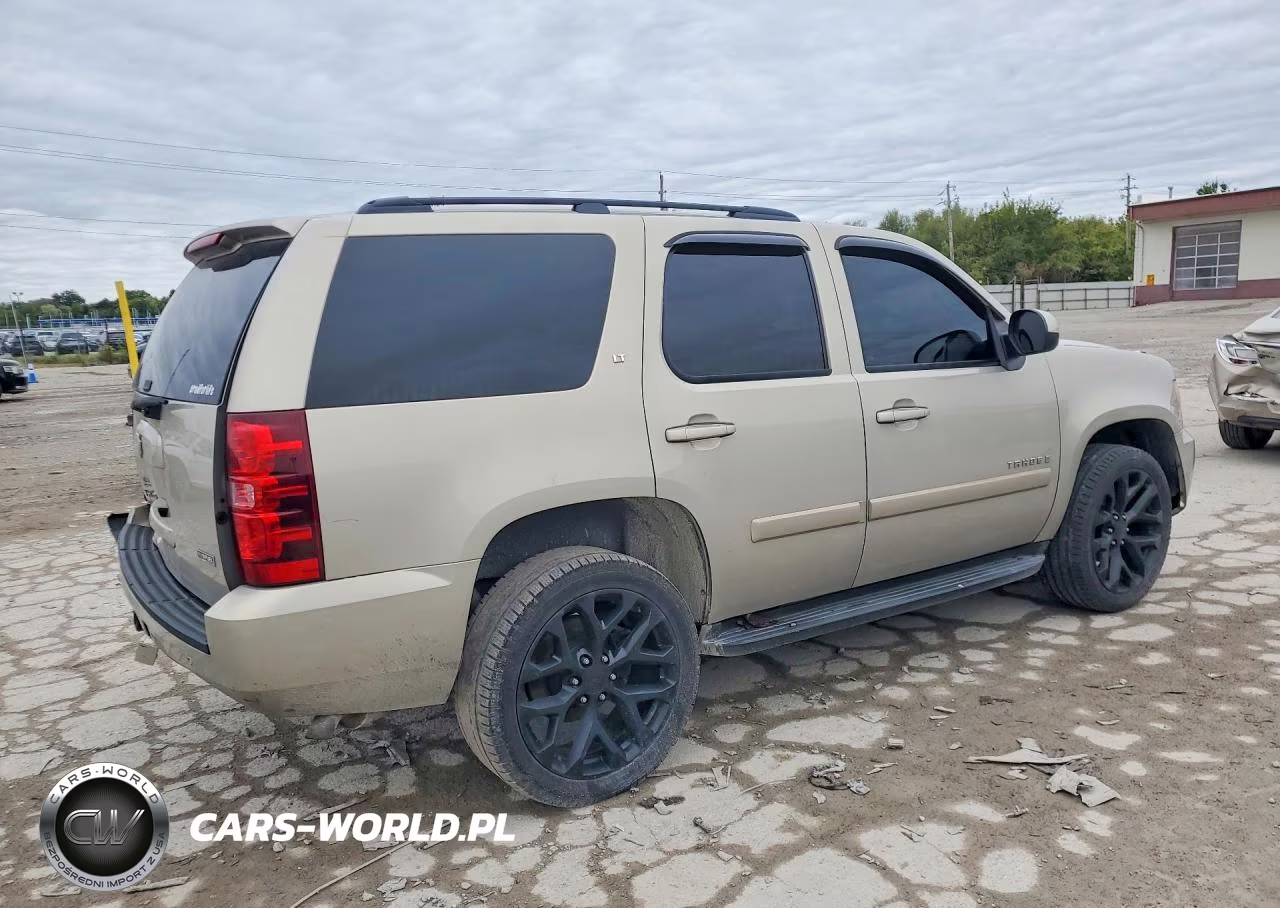 2008 Chevrolet Tahoe K1500 VIN:1GNFK13048R130299 - 3