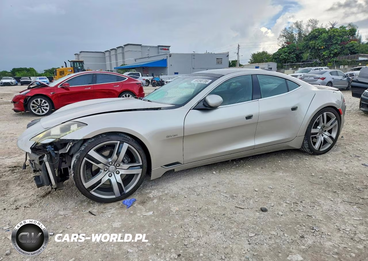 2012 Fisker Automotive Karma Collector Edition – zdjęcie 1 z 12