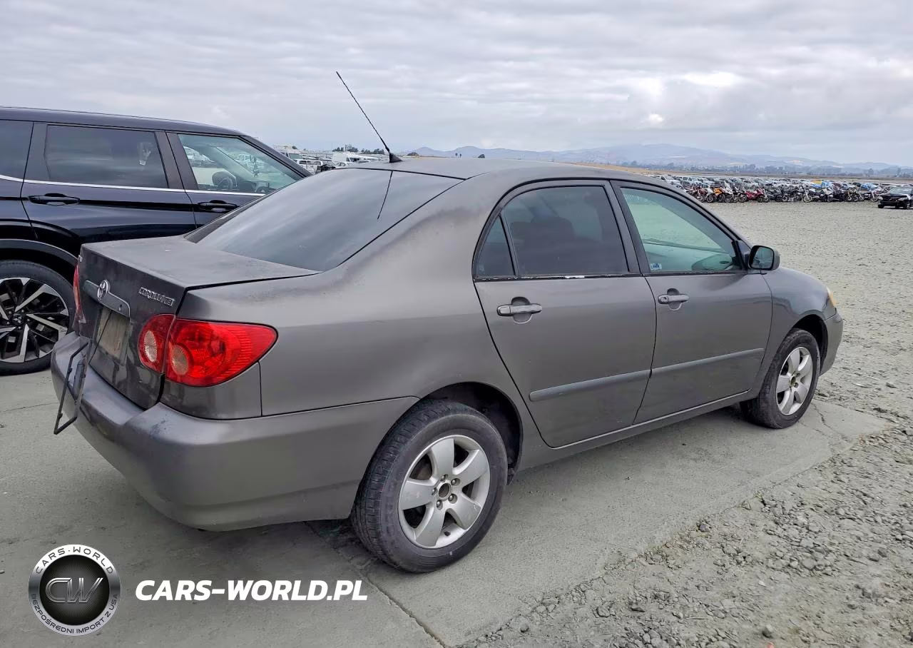 2006 Toyota Corolla Le VIN:1NXBR32E66Z630899 - 3