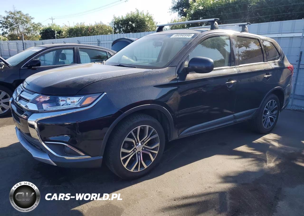 2016 Mitsubishi Outlander Se – zdjęcie 1 z 13