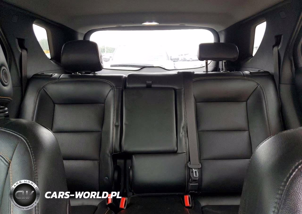 2018 Chevrolet Equinox Premier VIN:3GNAXVEV6JL391216 - 10
