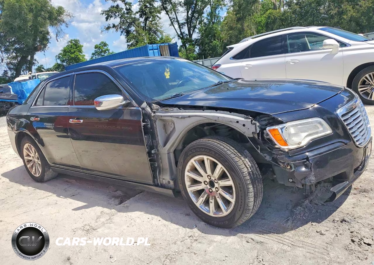 2012 Chrysler 300 Limited VIN:2C3CCACG0CH212890 - 4