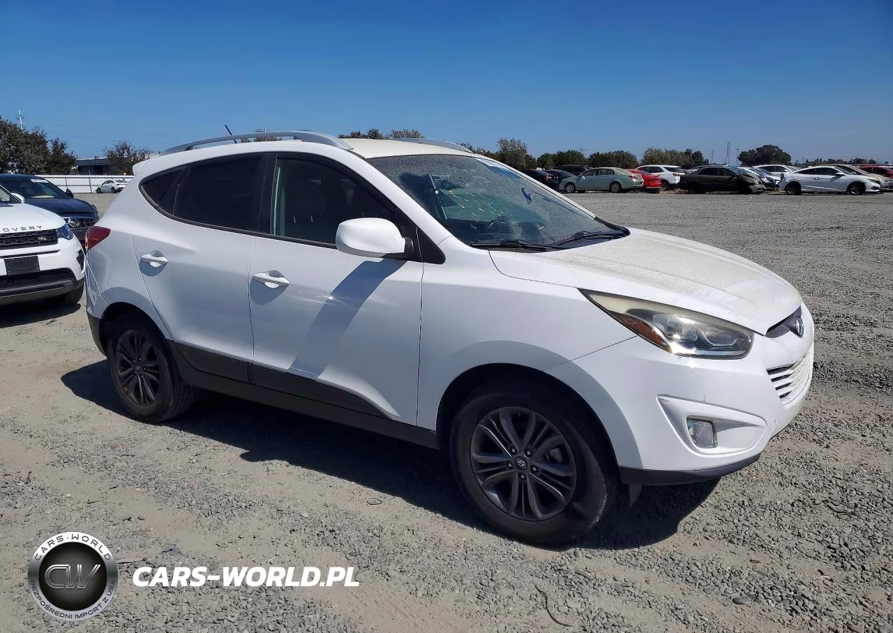 2015 Hyundai Tucson Se VIN:KM8JU3AG5FU054820 - 4