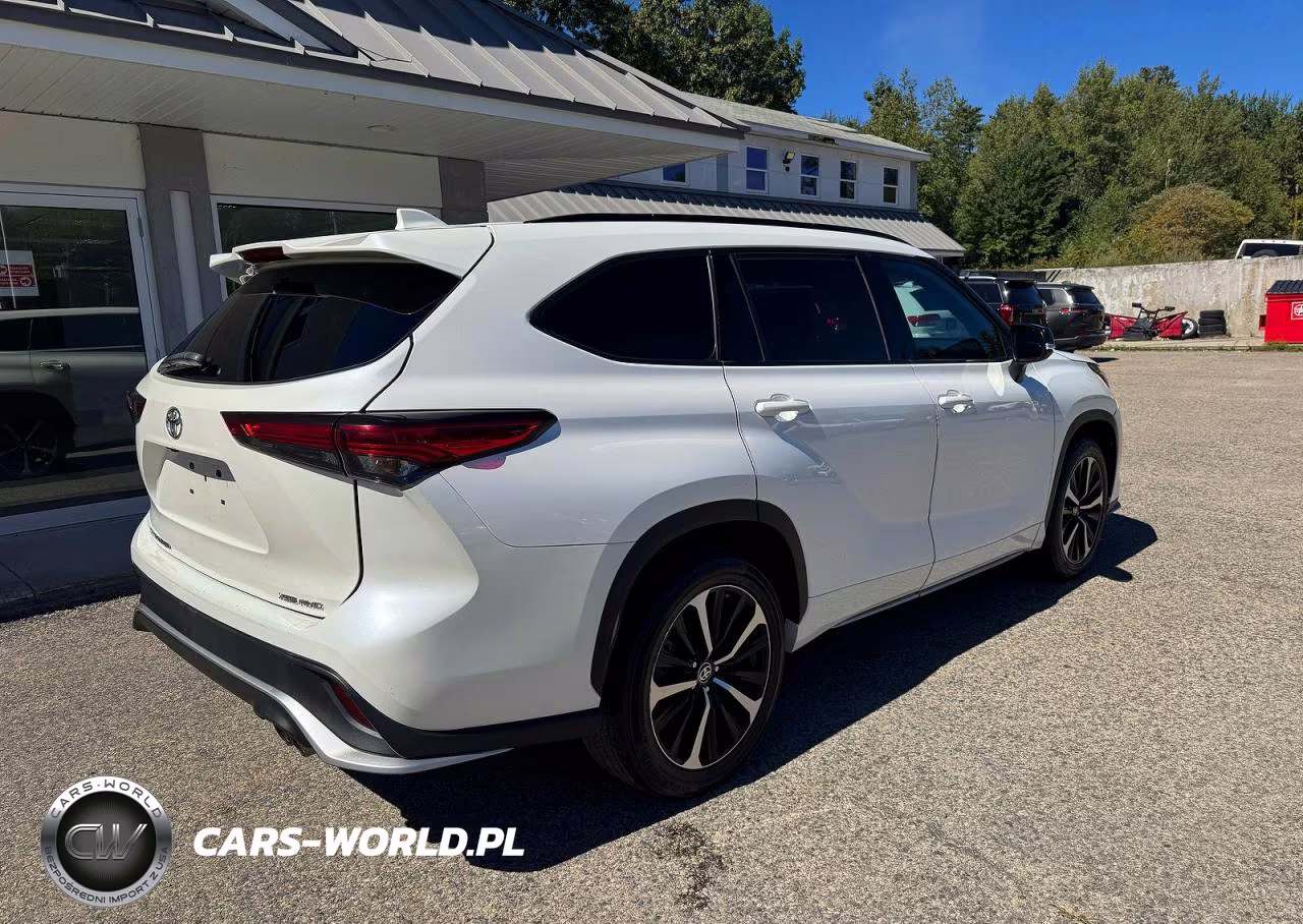 2021 Toyota Highlander Xse VIN:5TDJZRBH1MS070028 - 4