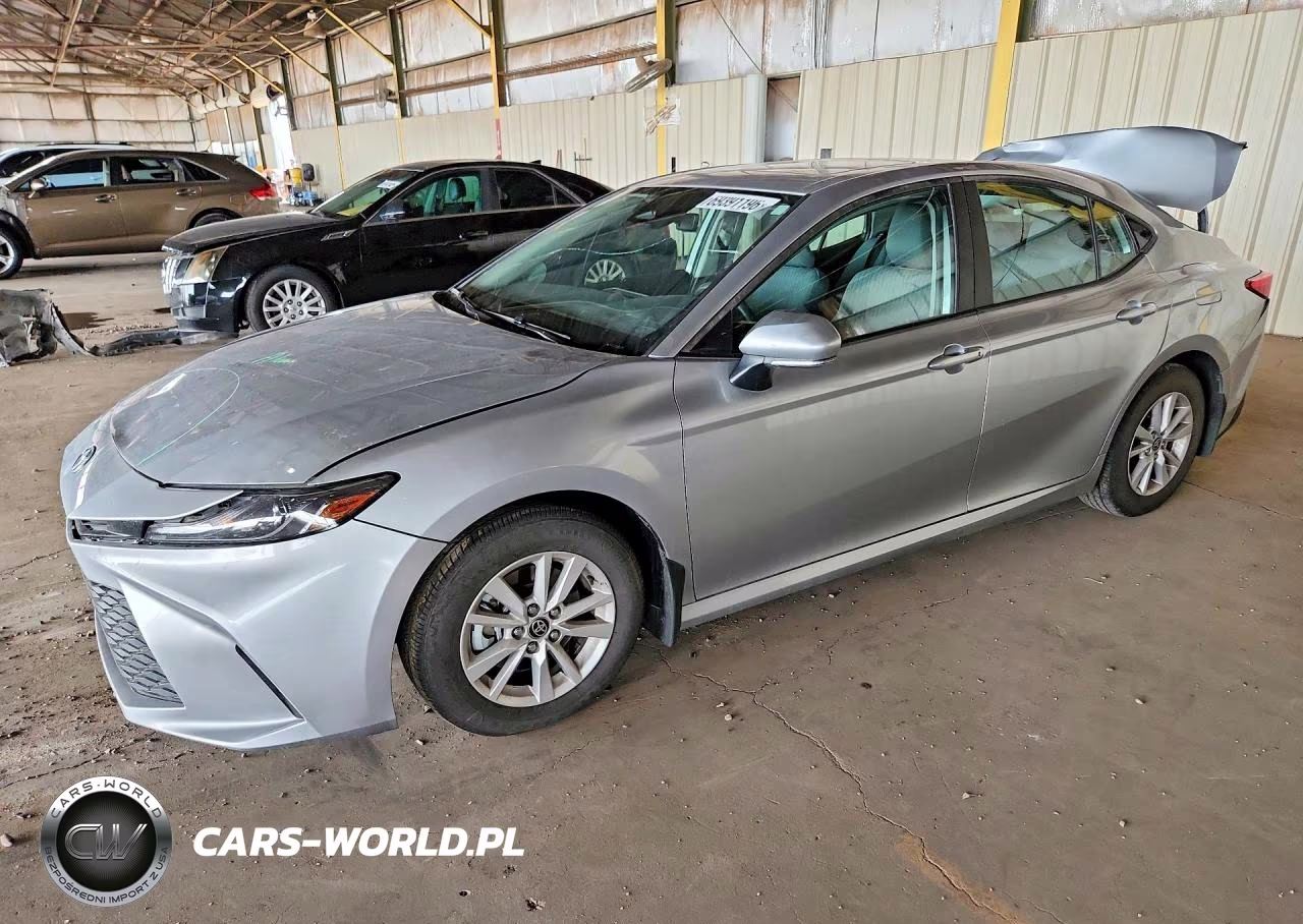 2025 Toyota Camry Le