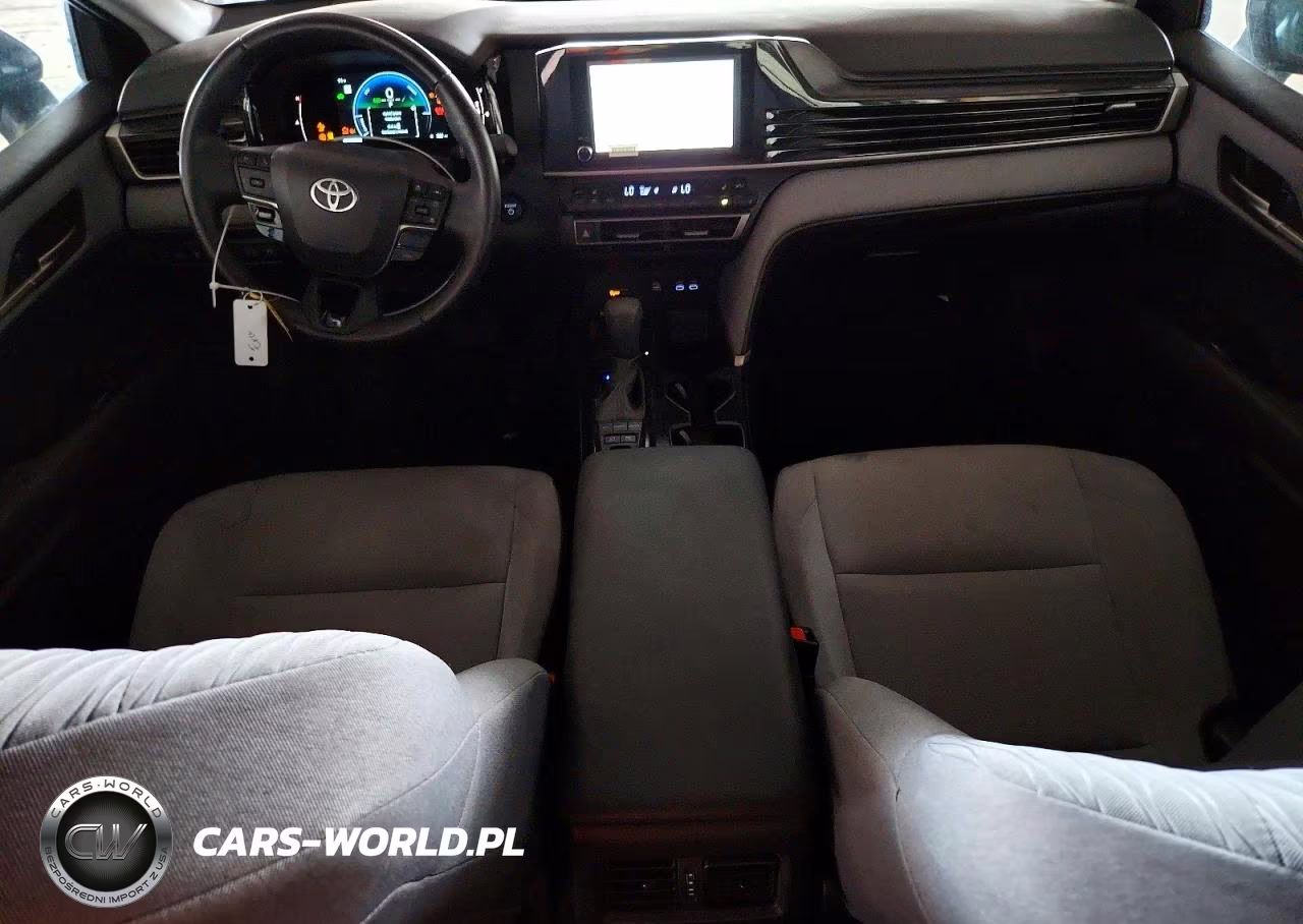 2025 Toyota Camry Le VIN:4T1DAACK5SU145544 - 8