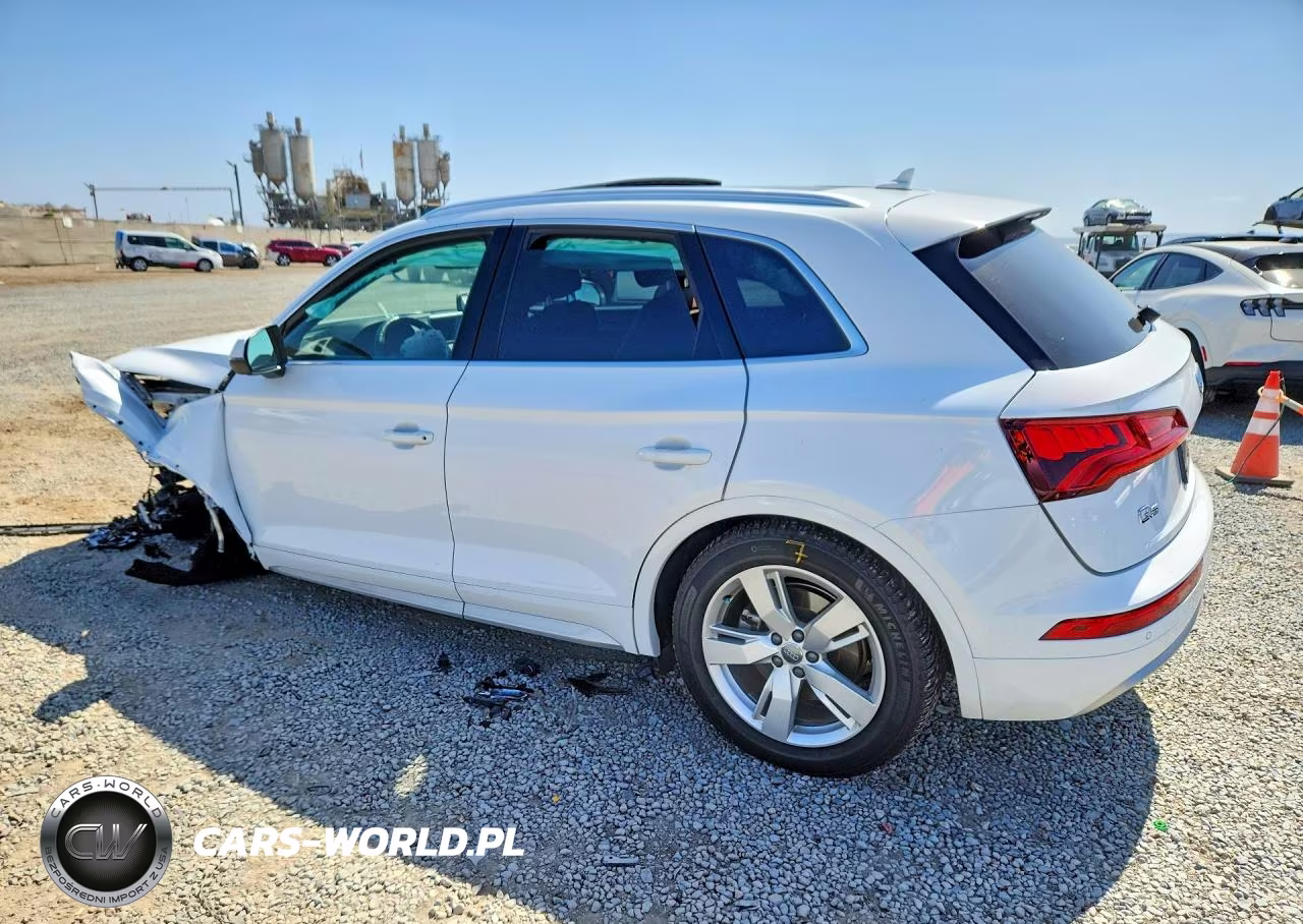 2018 Audi Q5 Premium Plus VIN:WA1BNAFY7J2229093 - 2