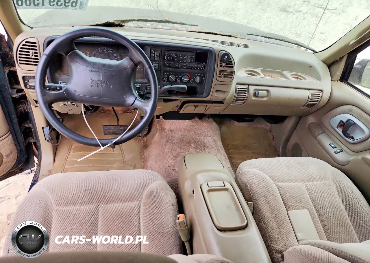 1996 GMC Yukon VIN:1GKEK13R6TJ734189 - 8