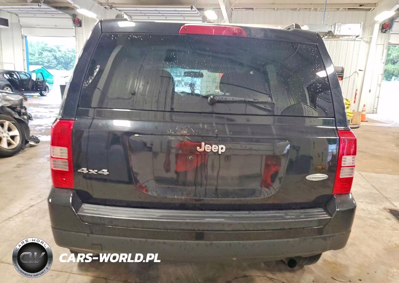2017 Jeep Patriot Latitude VIN:1C4NJRFB3HD133551 - 6
