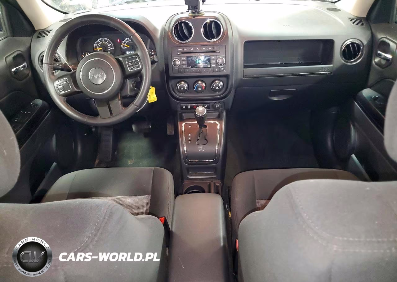 2017 Jeep Patriot Latitude VIN:1C4NJRFB3HD133551 - 8
