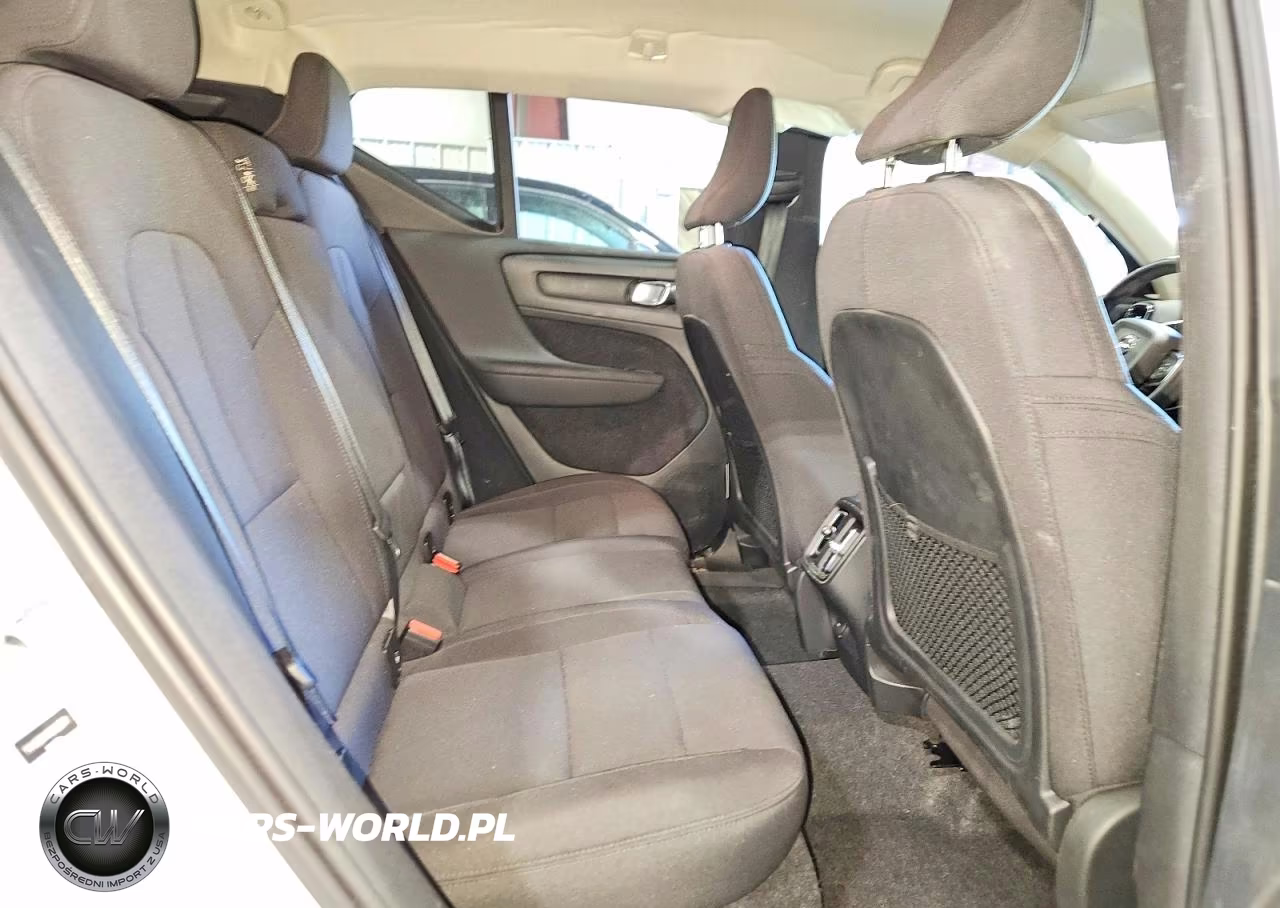 2021 Volvo Xc40 T4 Momentum VIN:YV4AC2HK1M2402761 - 11