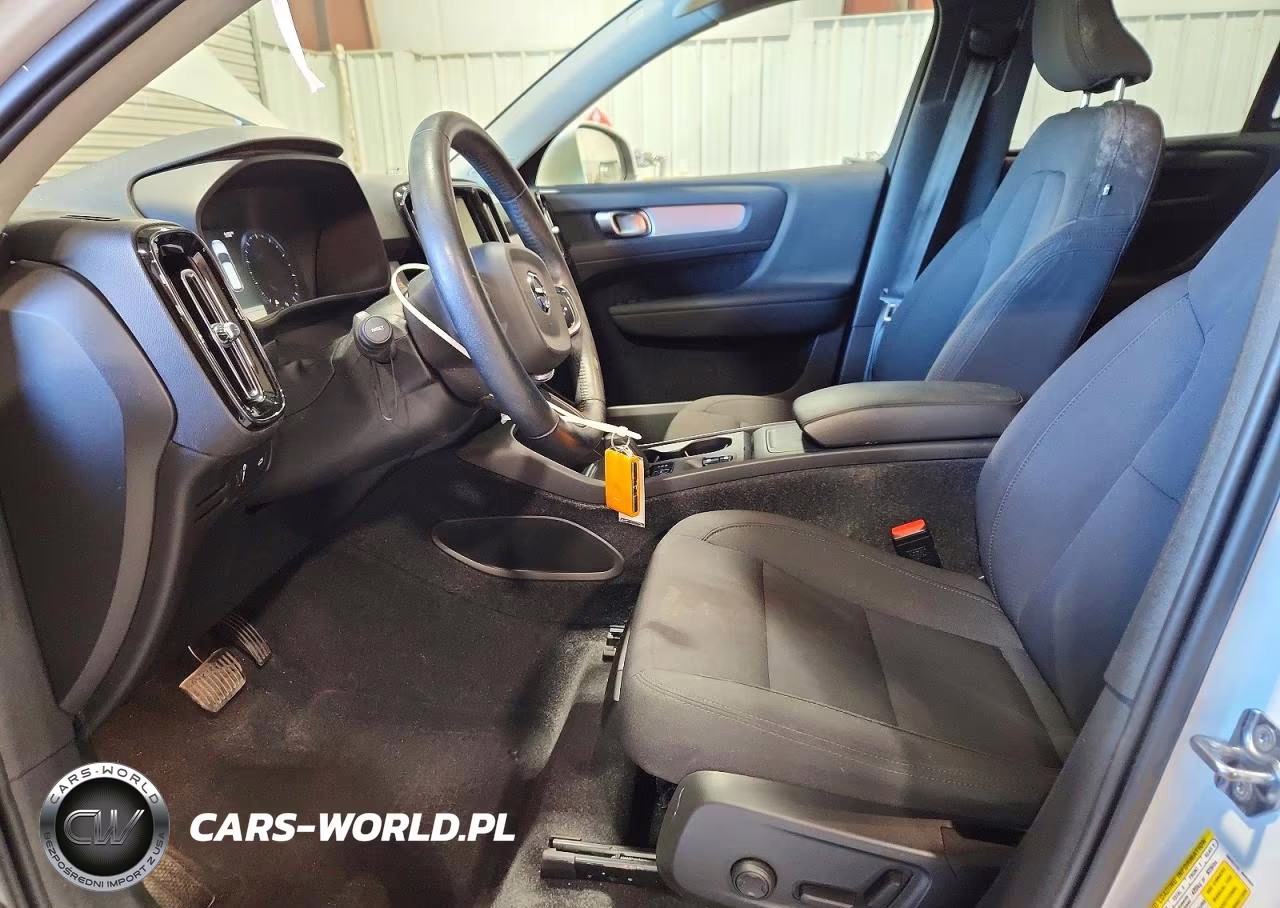2021 Volvo Xc40 T4 Momentum VIN:YV4AC2HK1M2402761 - 7