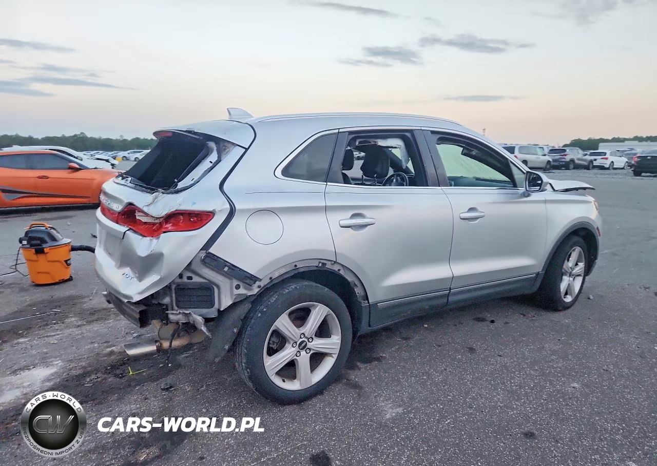 2017 Lincoln Mkc Premiere VIN:5LMCJ1C9XHUL12088 - 3