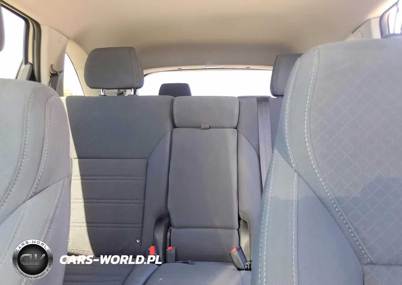 2017 Kia Sorento Lx V6 VIN:5XYPGDA51HG227652 - 10