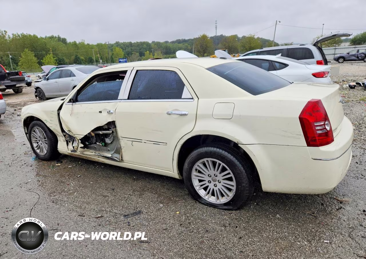 2010 Chrysler 300 Touring VIN:2C3CA5CV5AH326117 - 2