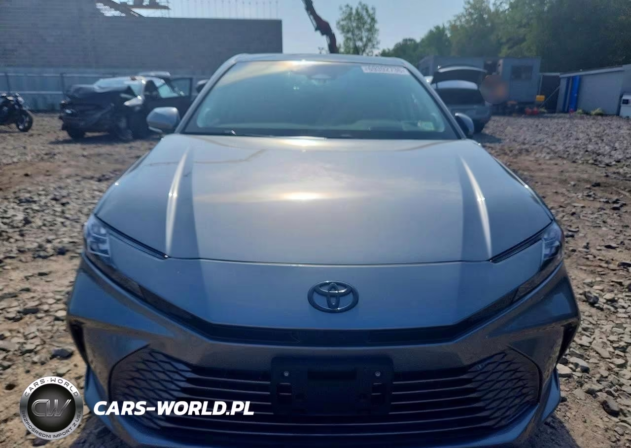 2026 Toyota Camry Xle VIN:4T1DBADK5TU054982 - 5