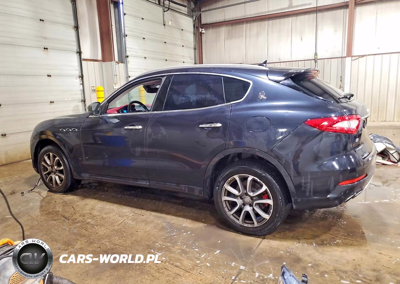 2017 Maserati Levante Luxury VIN:ZN661XUL2HX250703 - 2