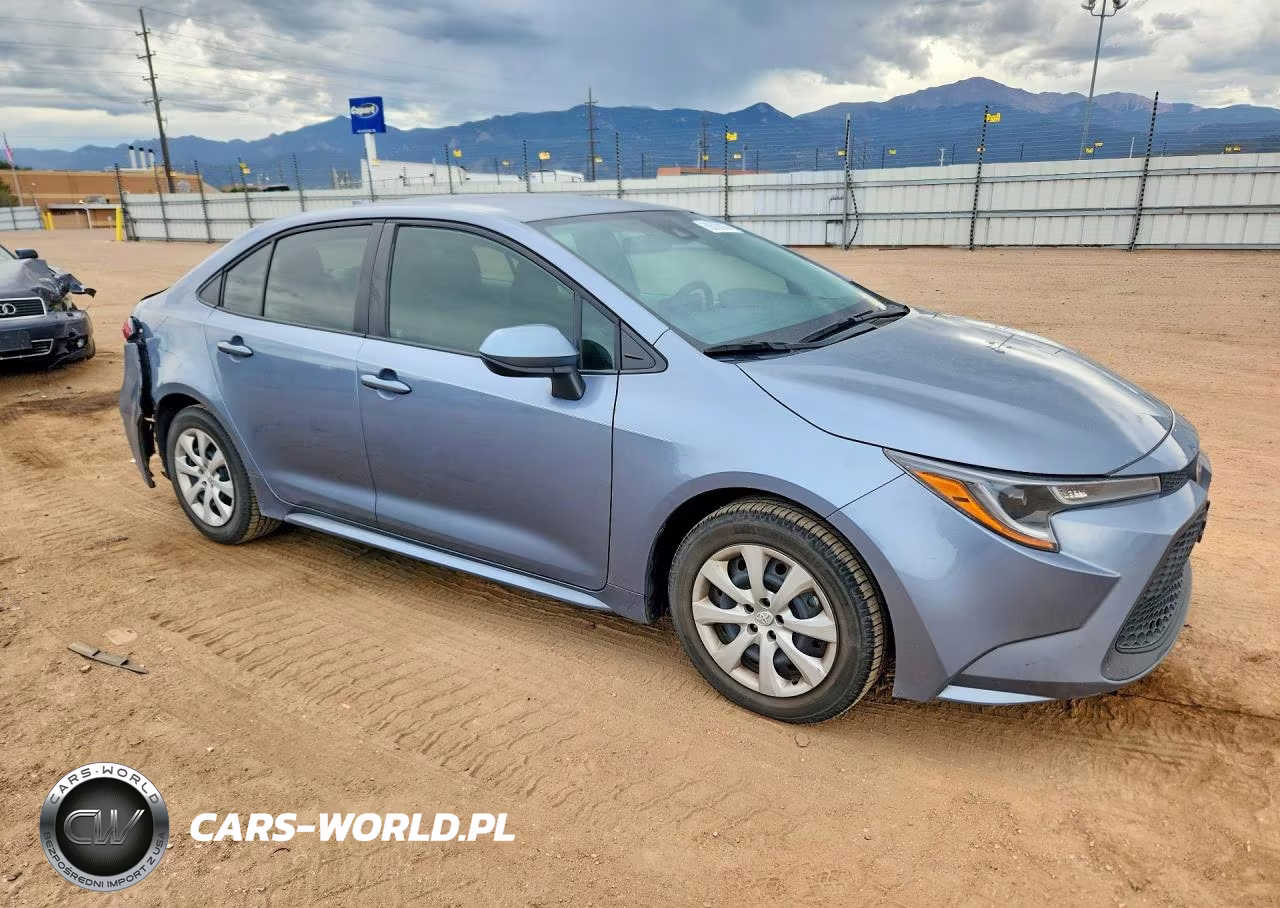 2022 Toyota Corolla Le VIN:5YFEPMAE0NP374639 - 4