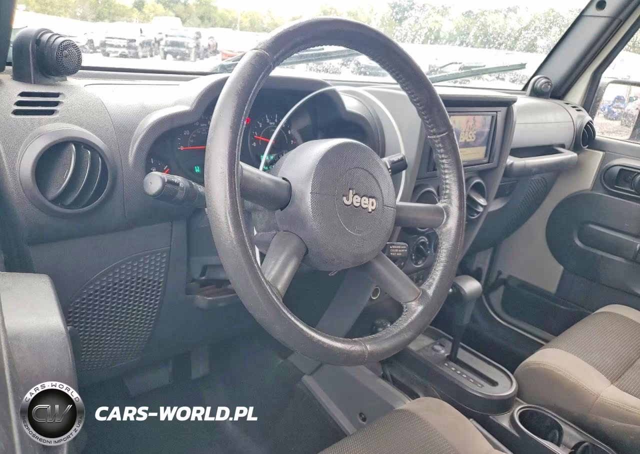 2007 Jeep Wrangler X VIN:1J8GA39197L155611 - 8