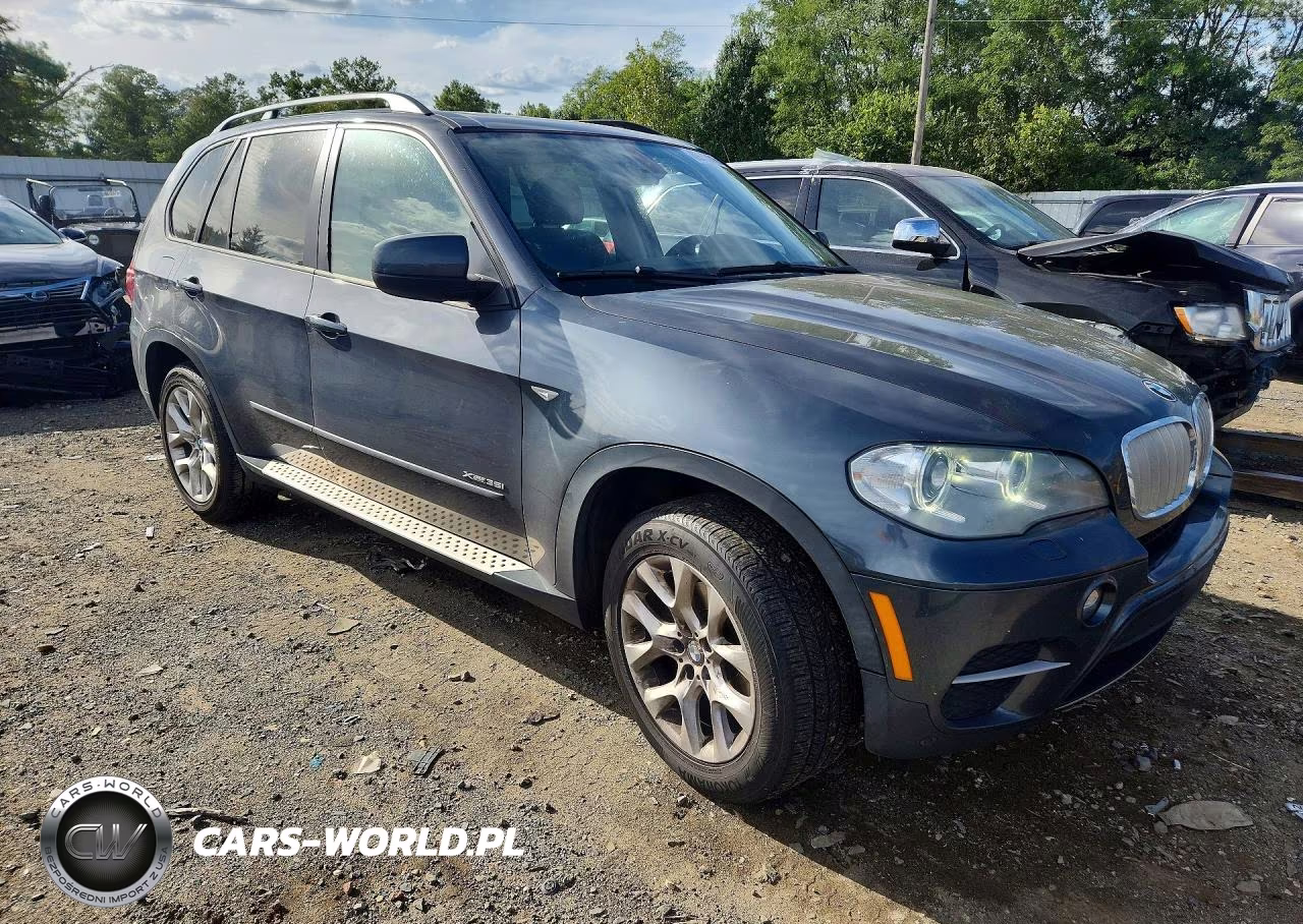 2012 BMW X5 xDrive35I VIN:5UXZV4C5XCL765452 - 4