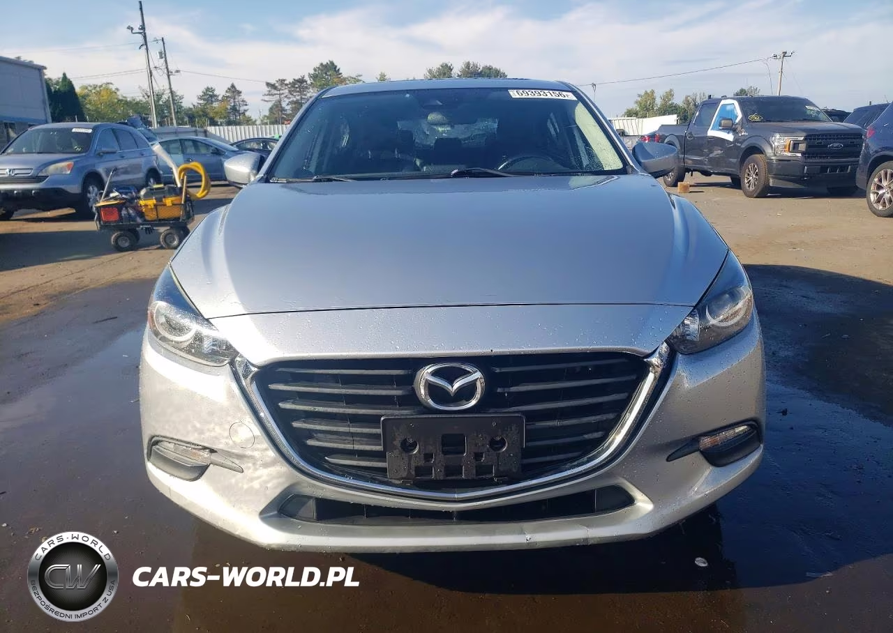 2018 Mazda 3 Touring VIN:3MZBN1L33JM218211 - 5