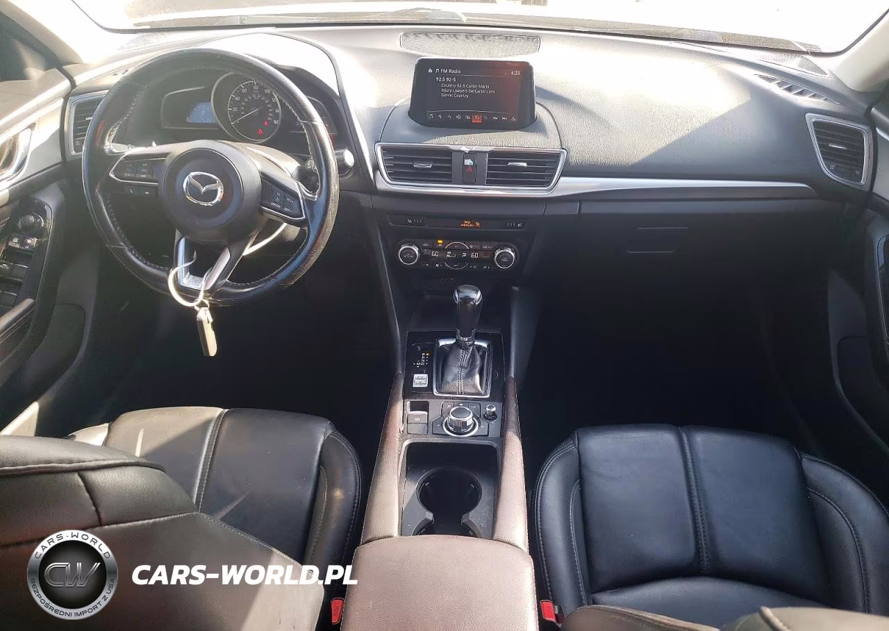 2018 Mazda 3 Touring VIN:3MZBN1L33JM218211 - 8