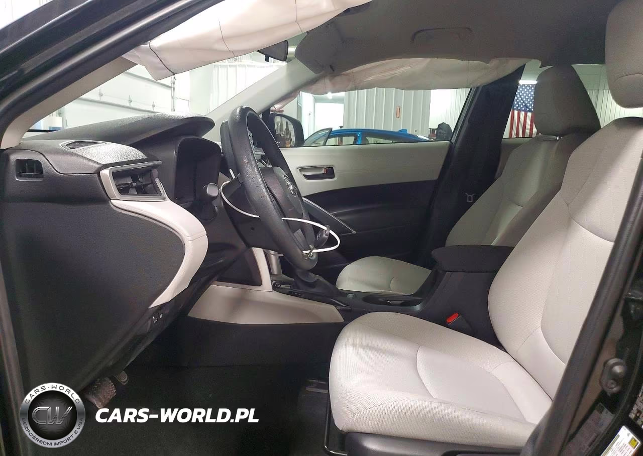 2022 Toyota Corolla Cross L VIN:7MUAAABG9NV036667 - 7