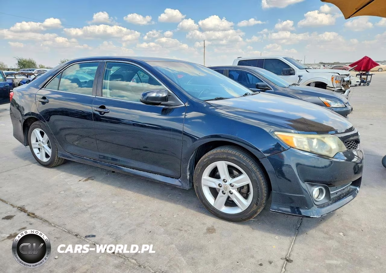 2014 Toyota Camry Se VIN:4T1BF1FK7EU408349 - 4