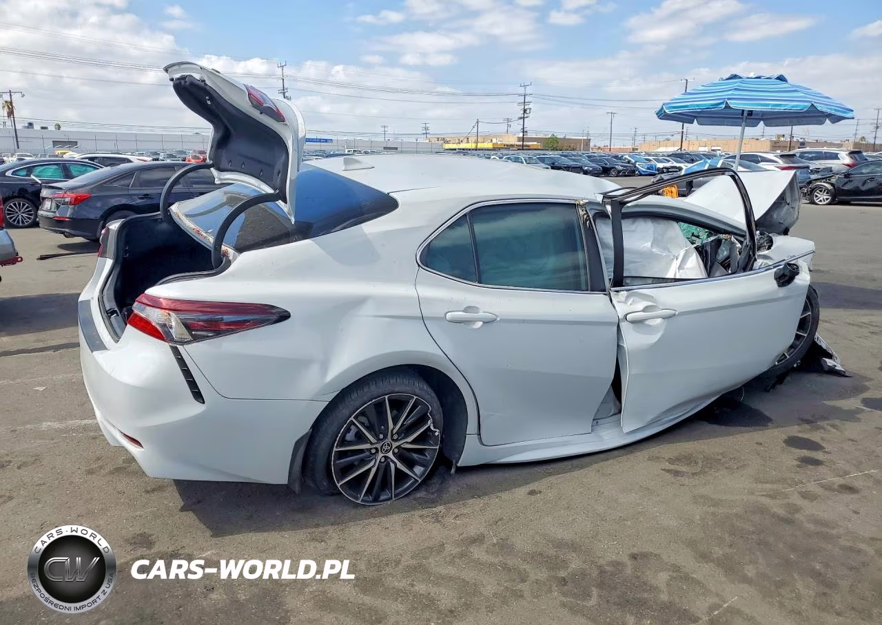 2024 Toyota Camry Se VIN:4T1G11AK3RU205153 - 3