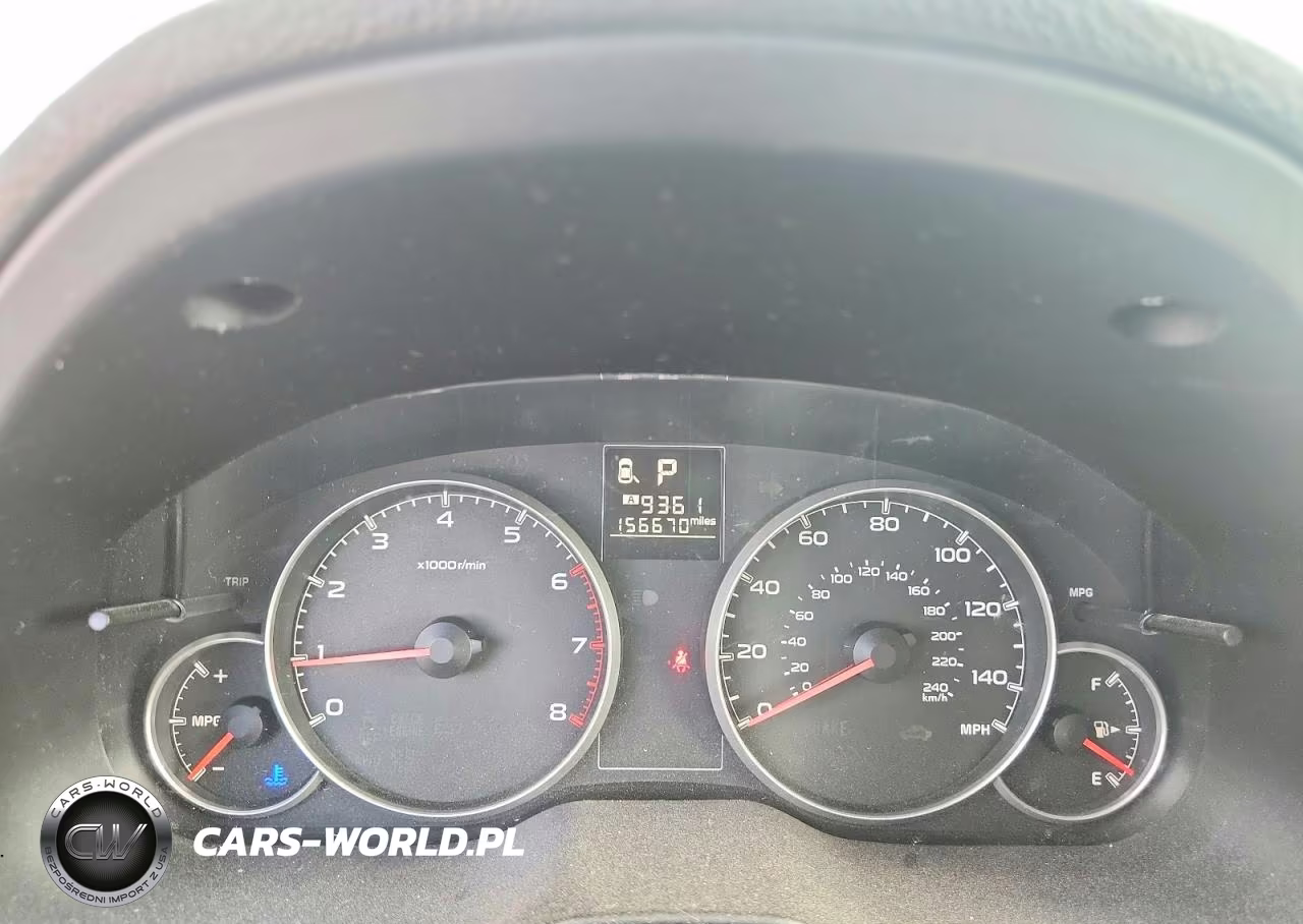 2014 Subaru Outback 2.5I Premium VIN:4S4BRBCC3E3319426 - 9