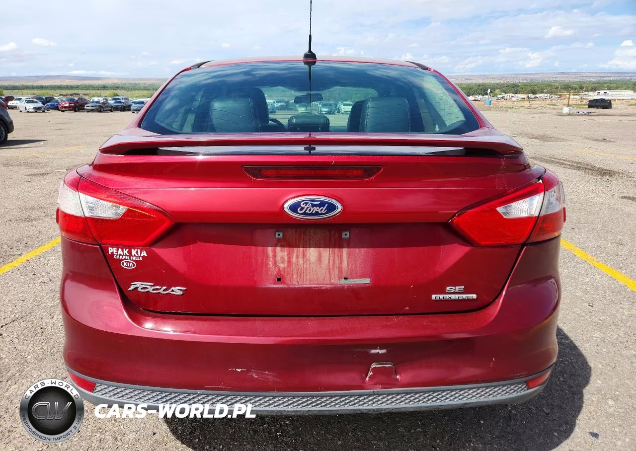 2014 Ford Focus Se VIN:1FADP3F22EL110339 - 6