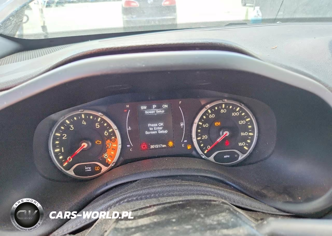 2018 Jeep Renegade Latitude VIN:ZACCJABB6JPJ66059 - 9