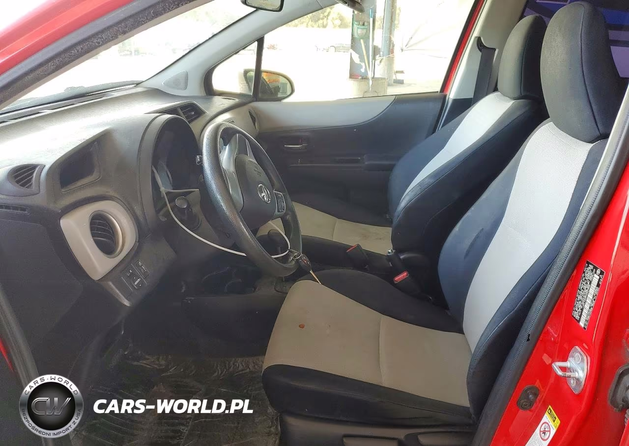 2012 Toyota Yaris 5-Door Le VIN:JTDKTUD39CD529858 - 7
