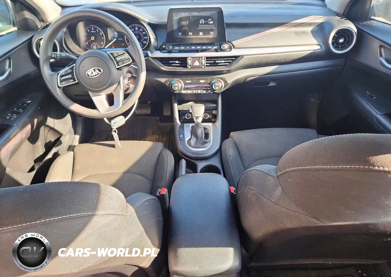 2019 Kia Forte Lxs VIN:3KPF24AD6KE111255 - 8