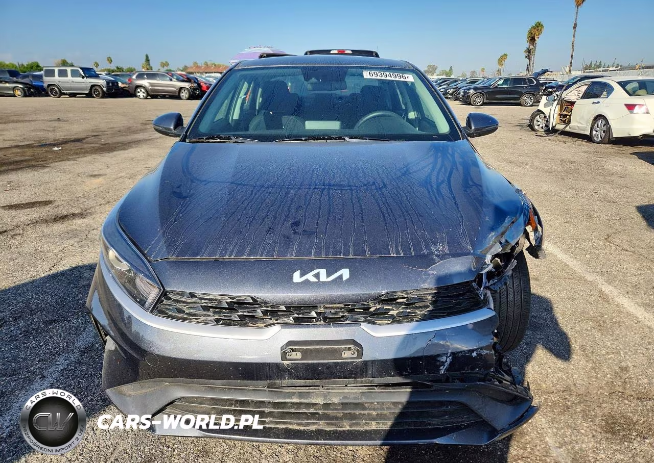 2024 Kia Forte Lxs VIN:3KPF24AD1RE701258 - 5