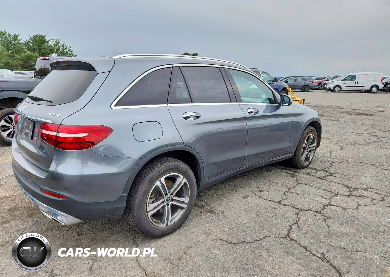 2018 Mercedes-Benz Glc 300 4Matic VIN:WDC0G4KB0JV111700 - 3