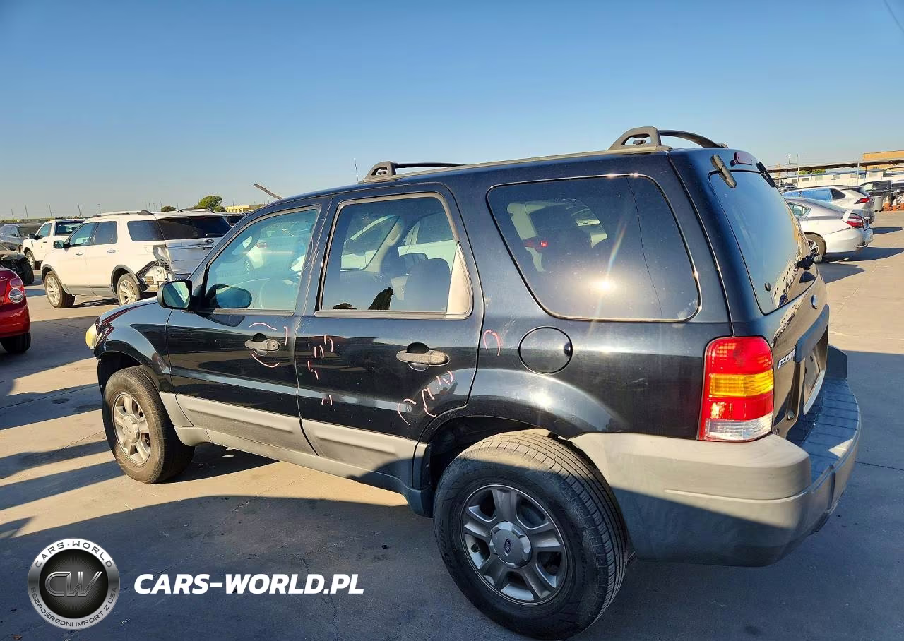 2005 Ford Escape Xls VIN:1FMYU02Z15KD89208 - 2