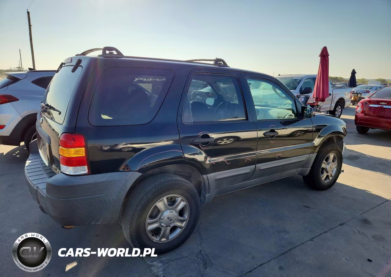 2005 Ford Escape Xls VIN:1FMYU02Z15KD89208 - 3