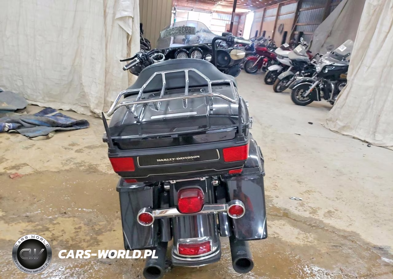 2011 Harley-Davidson Flhtk VIN:1HD1KEM15BB652388 - 4