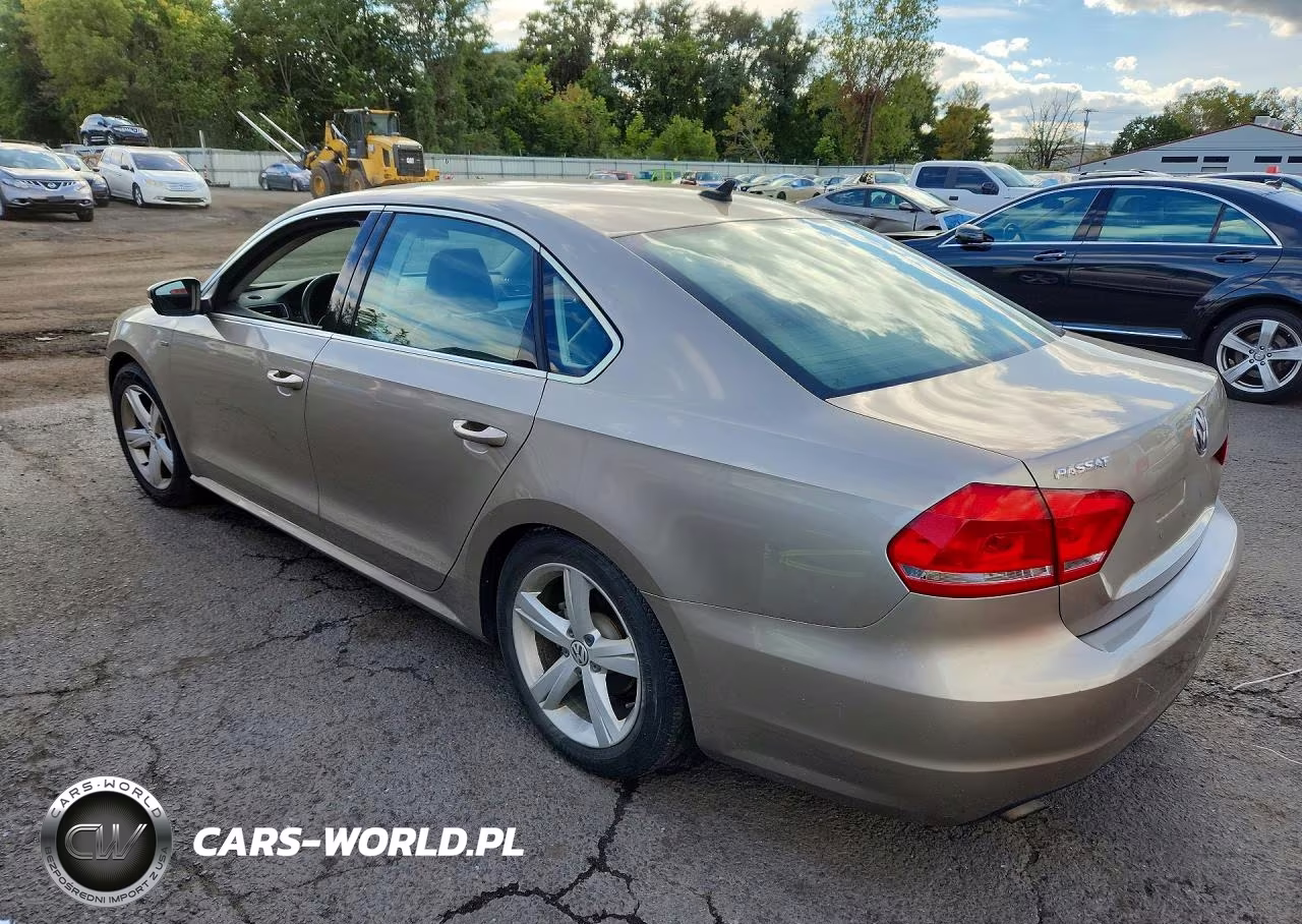 2015 Volkswagen Passat S VIN:1VWAT7A39FC109879 - 2