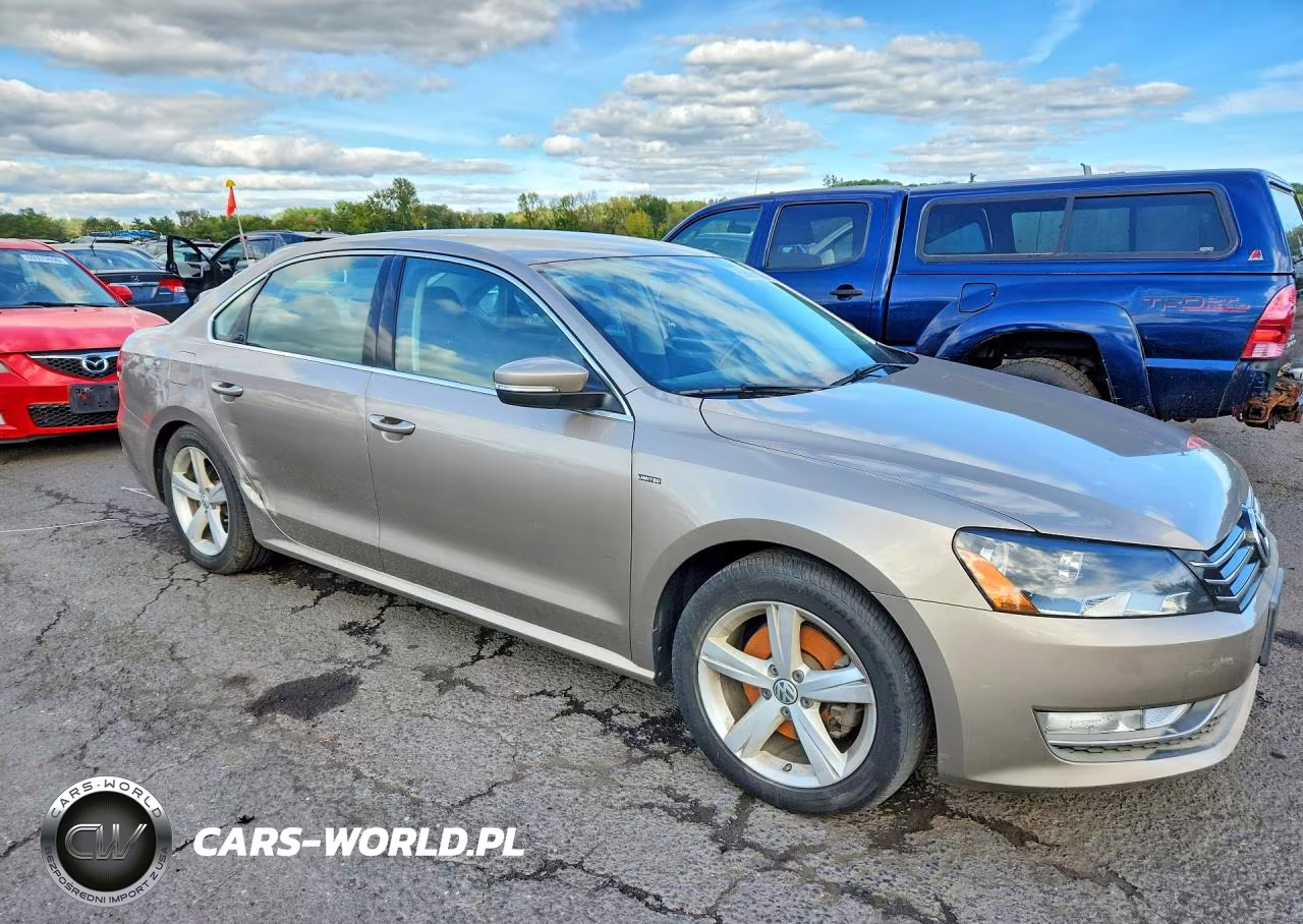 2015 Volkswagen Passat S VIN:1VWAT7A39FC109879 - 4