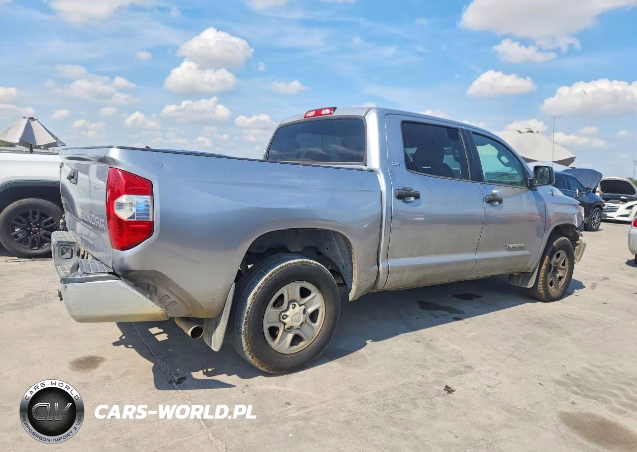 2018 Toyota Tundra Crewmax Sr5 VIN:5TFDM5F12JX075827 - 3