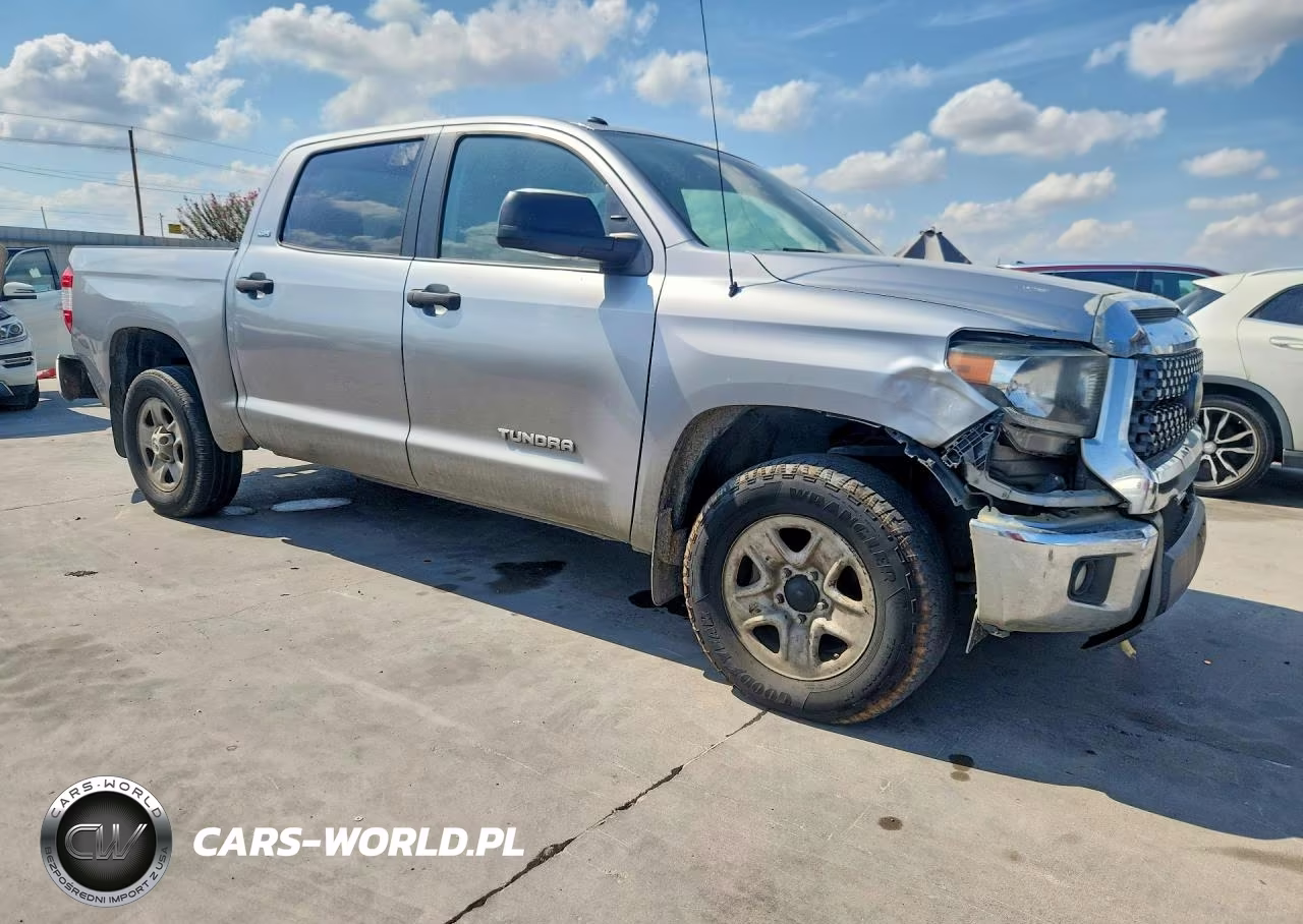 2018 Toyota Tundra Crewmax Sr5 VIN:5TFDM5F12JX075827 - 4