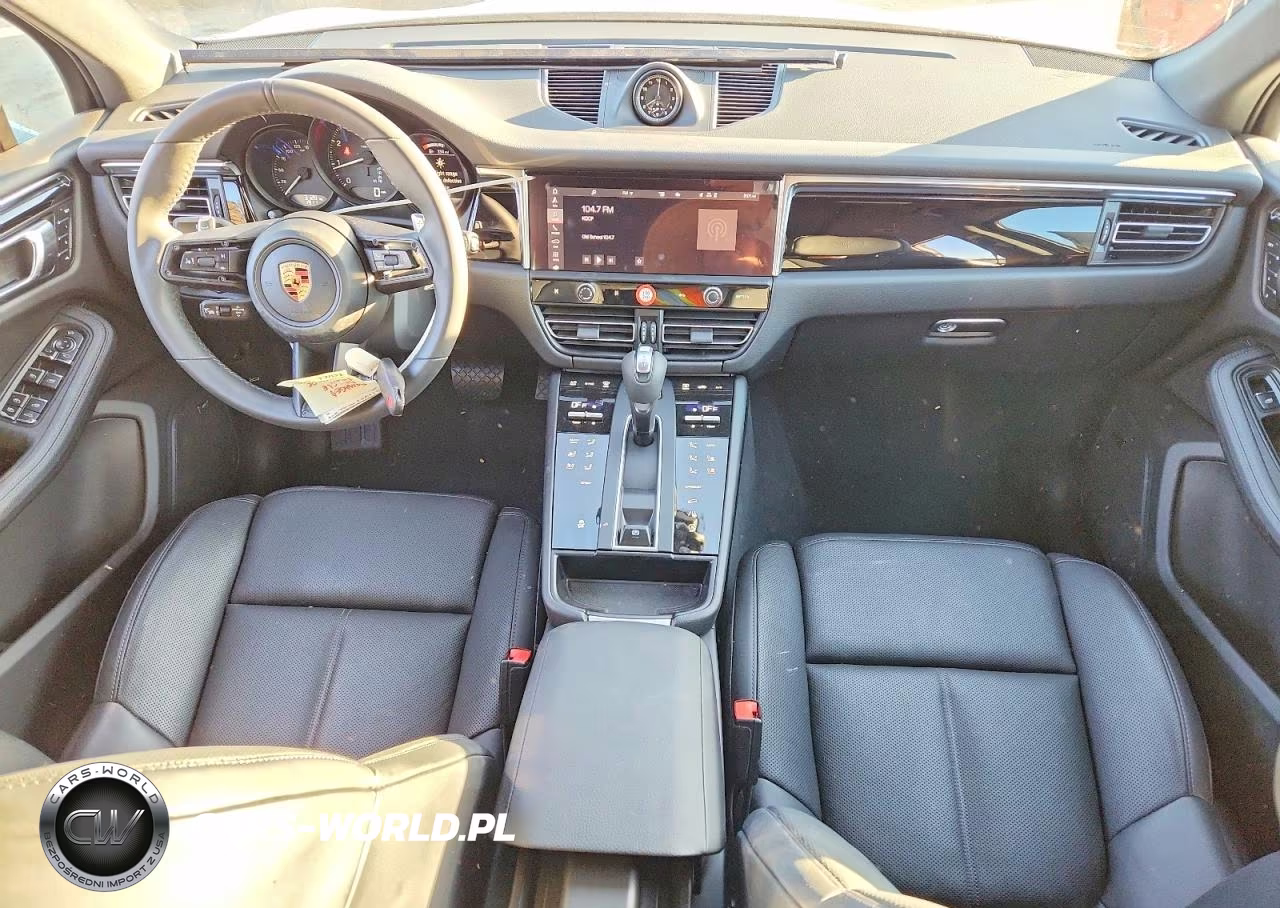 2026 Porsche Macan Base VIN:WP1AA2A58TLB11677 - 8