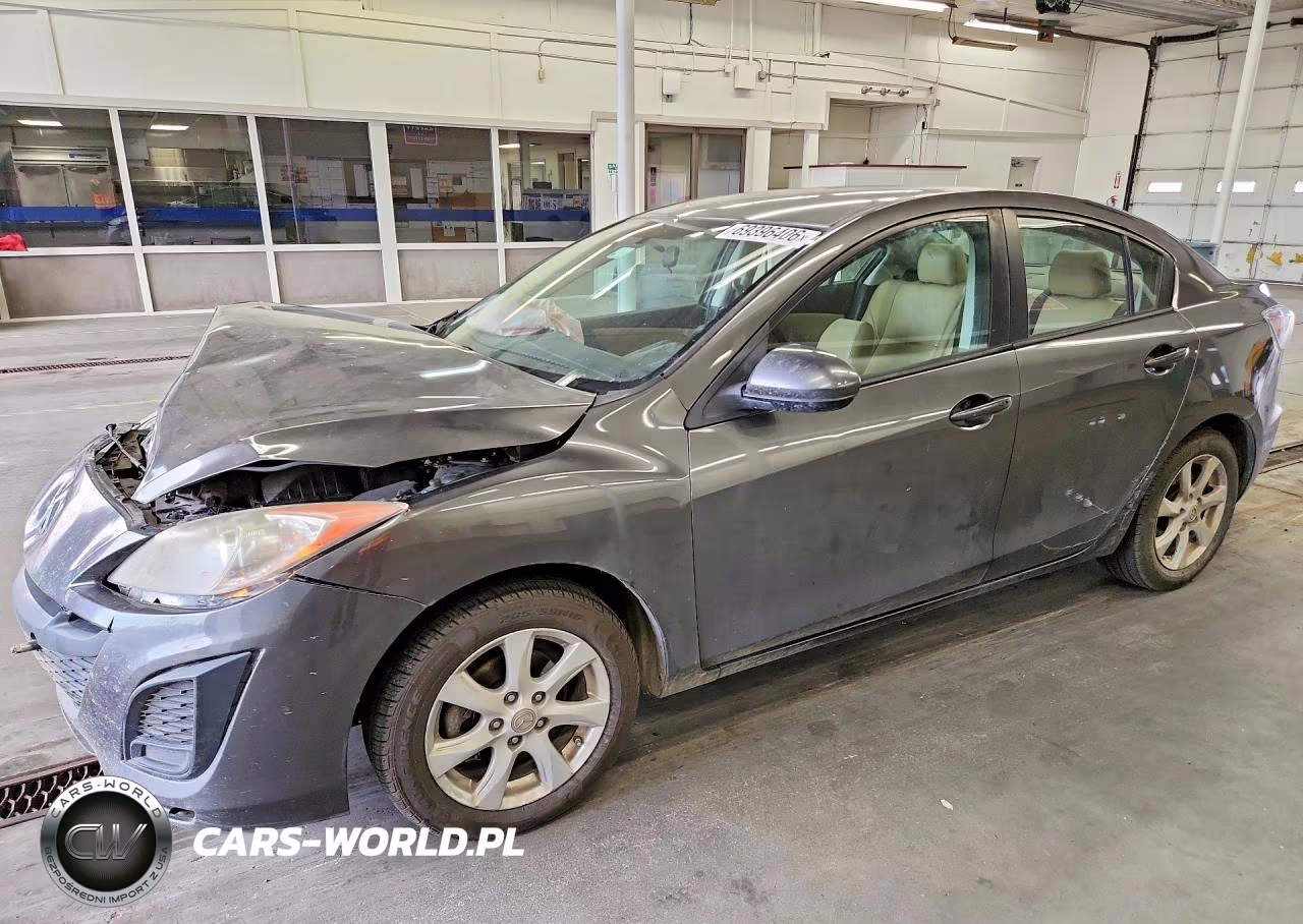 2011 Mazda 3 I